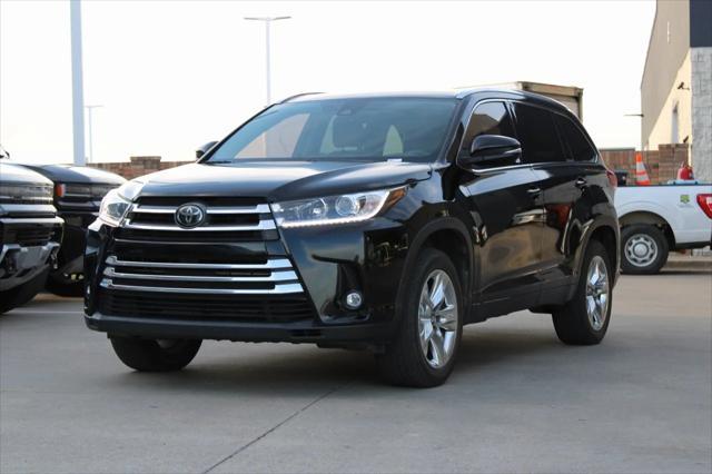 used 2019 Toyota Highlander car, priced at $23,900