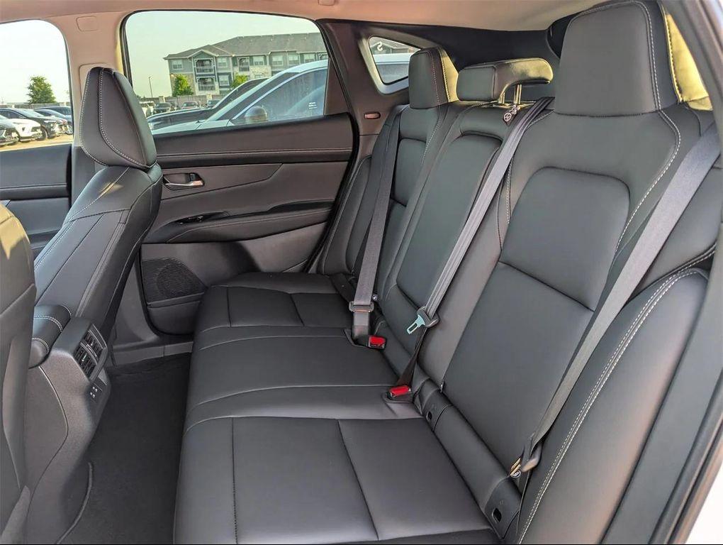 new 2025 Nissan Murano car, priced at $45,115