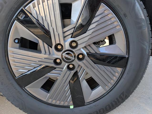 new 2025 Nissan Murano car, priced at $47,015