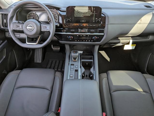 new 2025 Nissan Pathfinder car, priced at $44,698