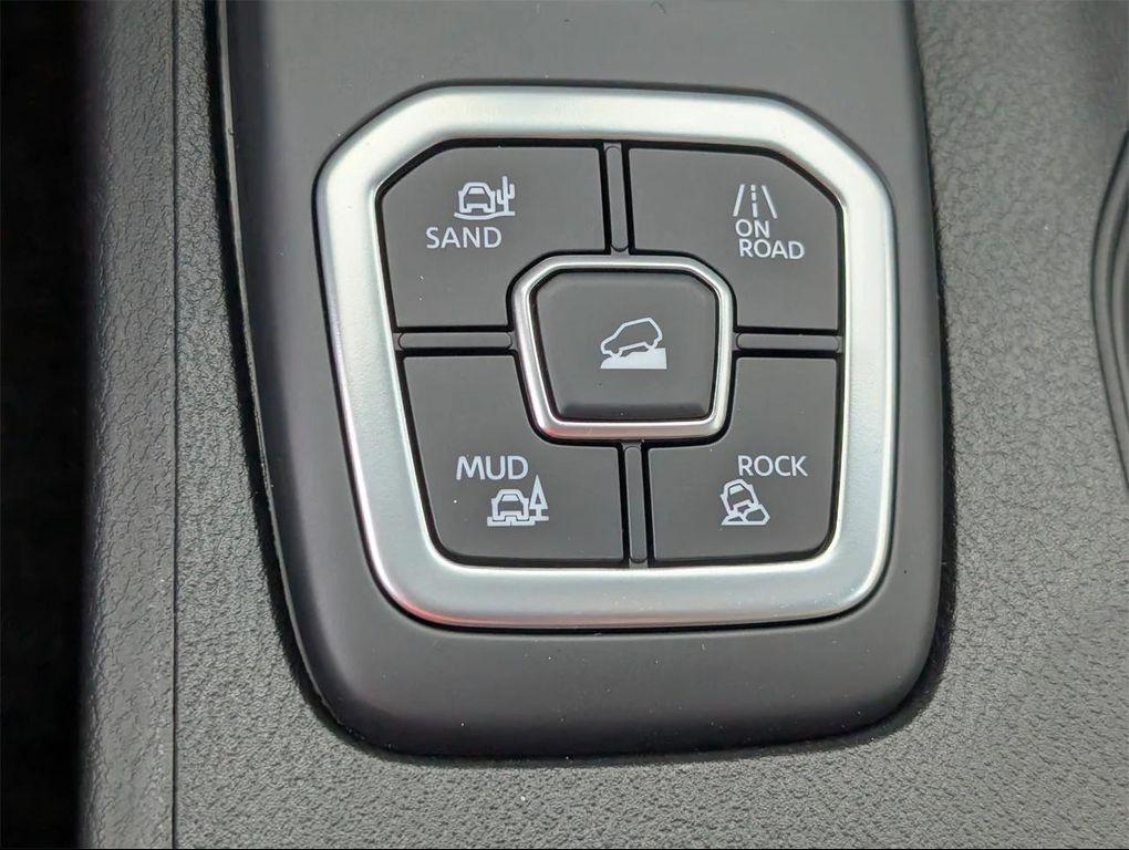 new 2026 Nissan Frontier car, priced at $45,626