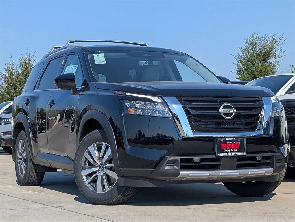 new 2025 Nissan Pathfinder car, priced at $35,140