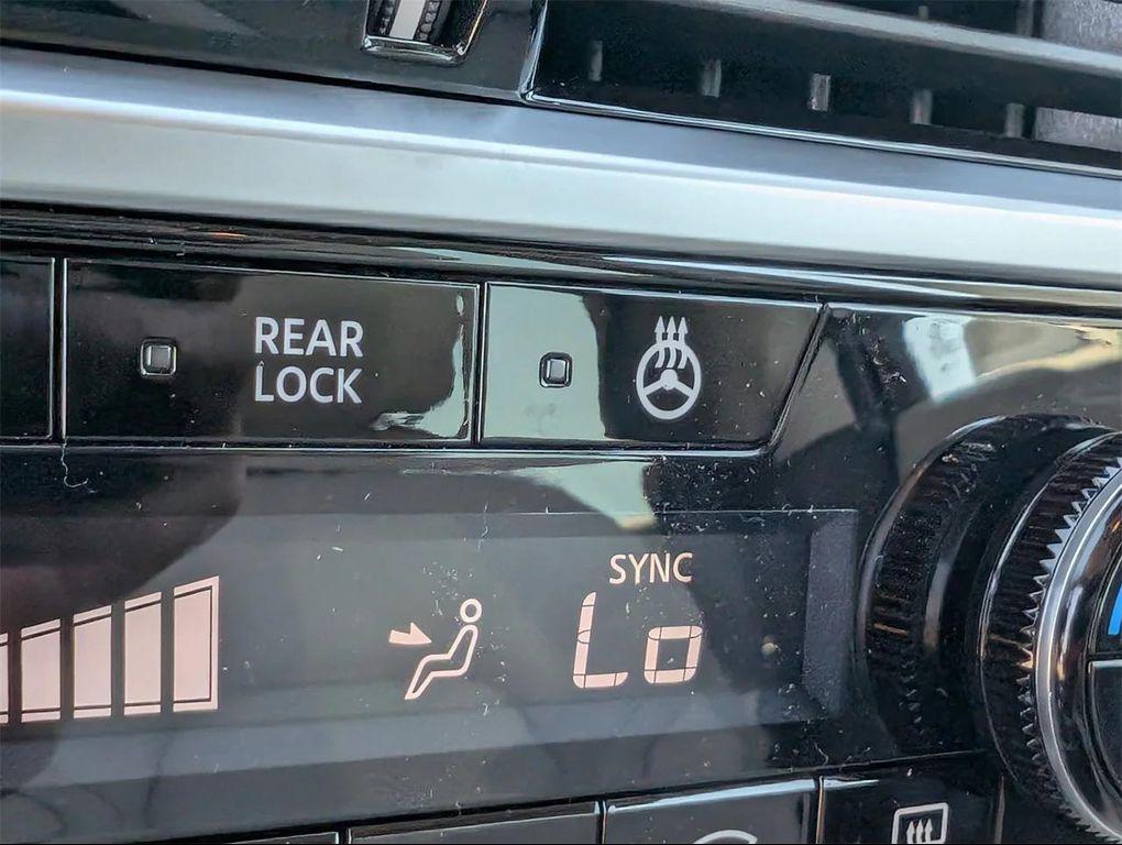 new 2025 Nissan Pathfinder car, priced at $35,140