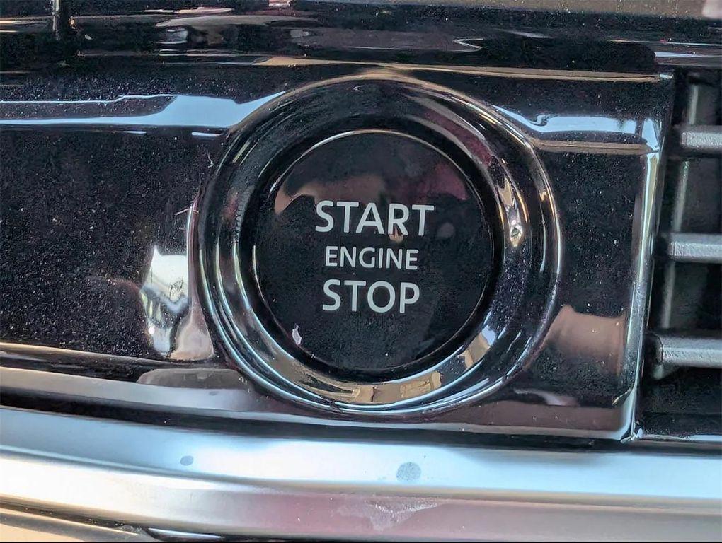 new 2025 Nissan Pathfinder car, priced at $35,447