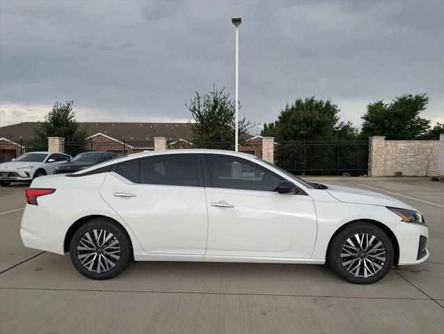 new 2025 Nissan Altima car, priced at $27,625