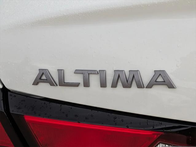 new 2025 Nissan Altima car, priced at $27,625