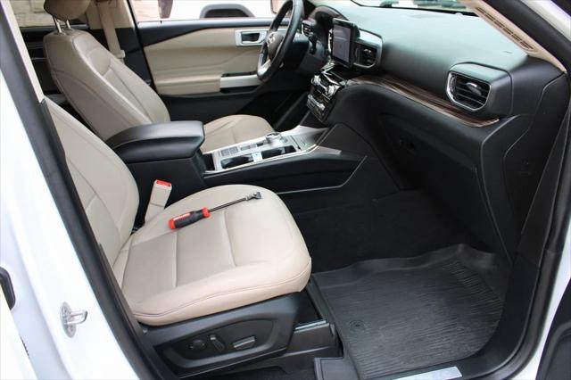 used 2021 Ford Explorer car
