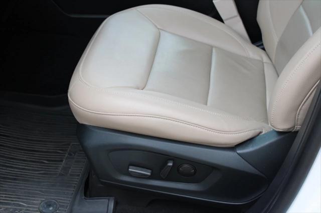 used 2021 Ford Explorer car