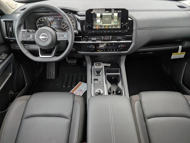 new 2025 Nissan Pathfinder car, priced at $45,948