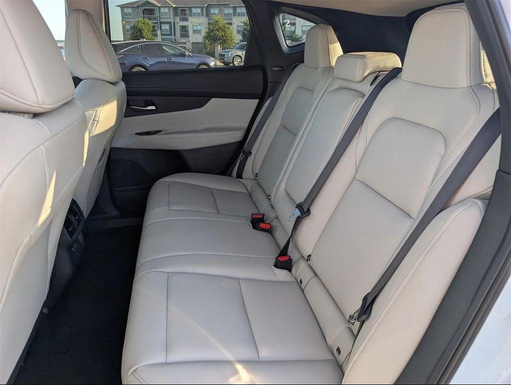 new 2025 Nissan Murano car, priced at $38,238