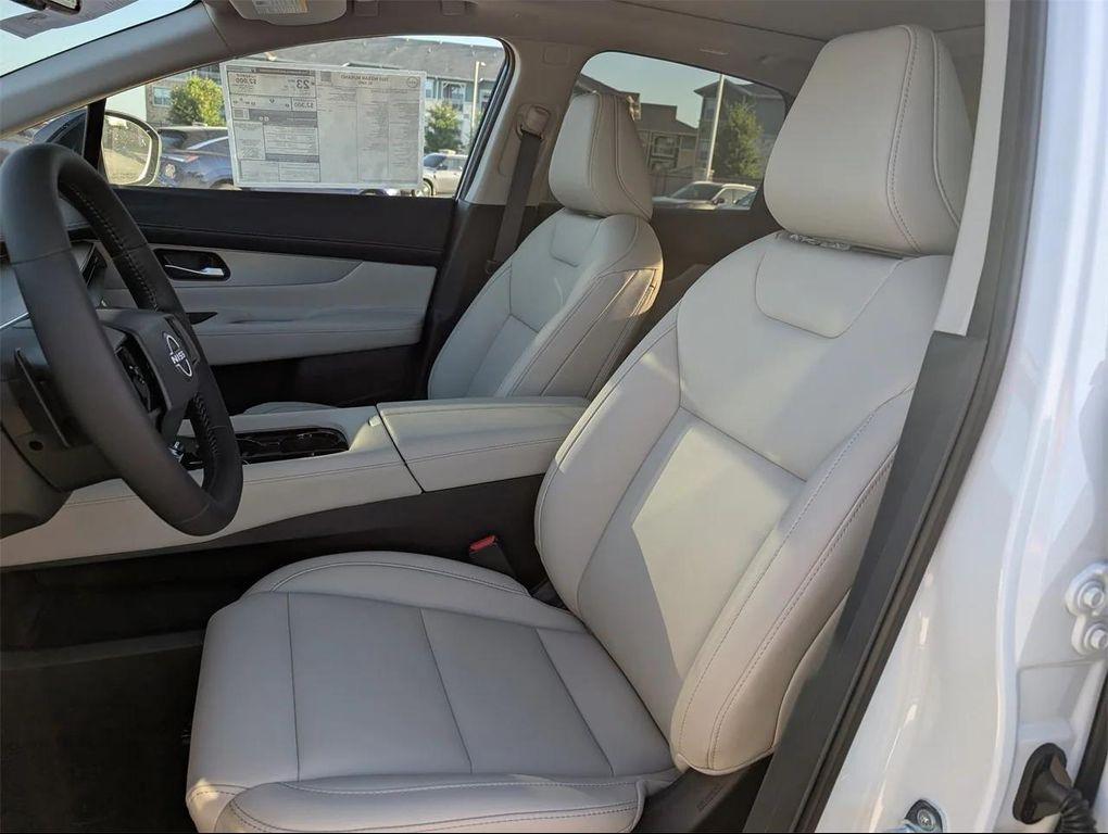 new 2025 Nissan Murano car, priced at $38,238