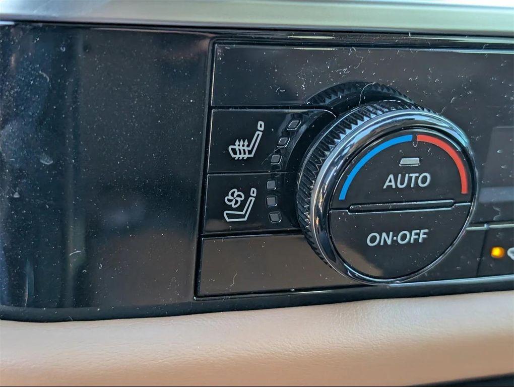 new 2025 Nissan Pathfinder car, priced at $41,140