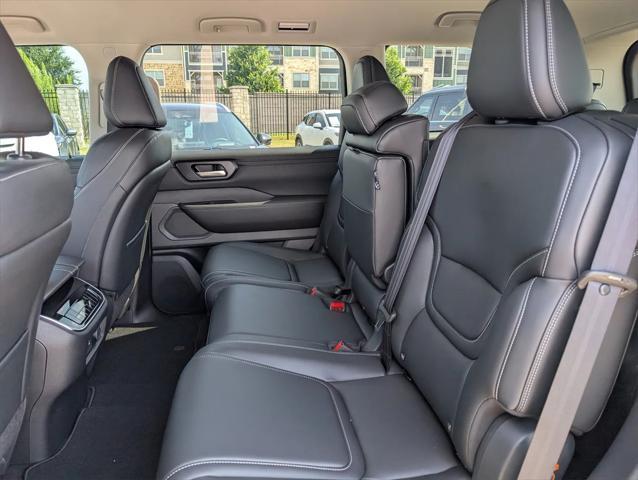new 2025 Nissan Armada car, priced at $60,080