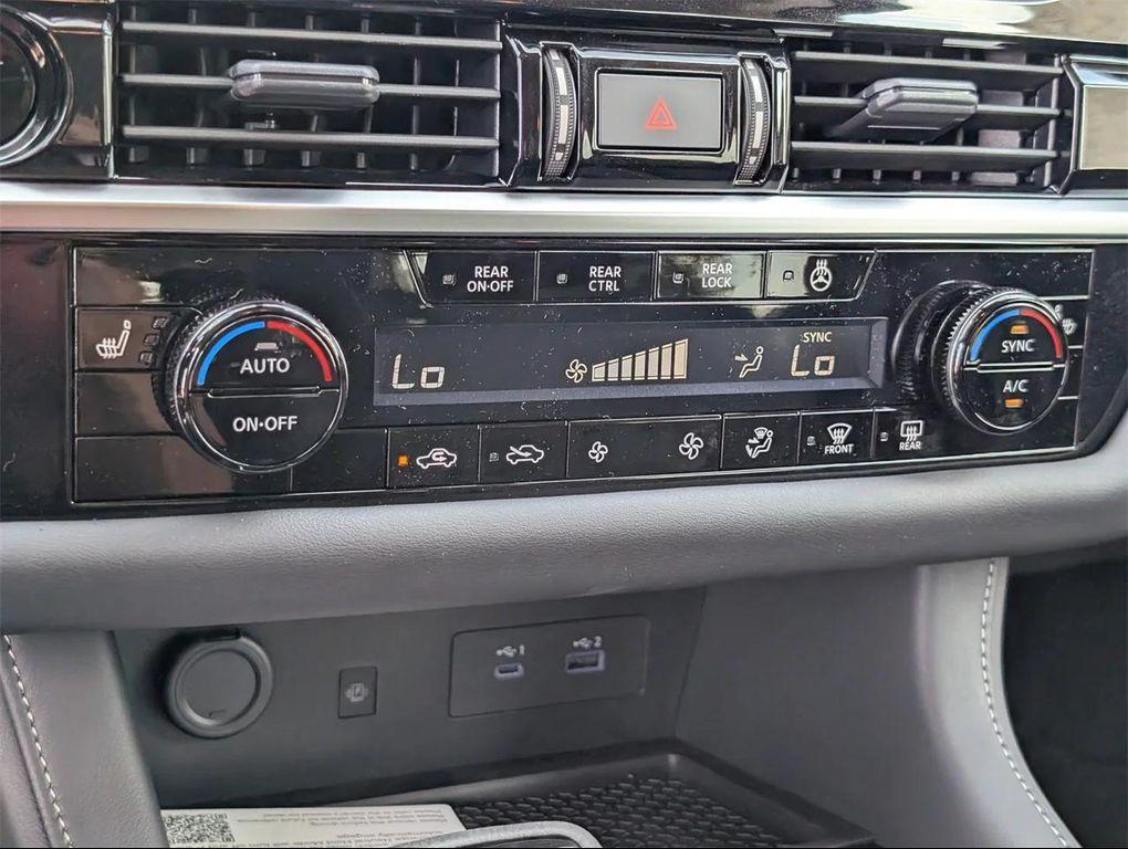 new 2025 Nissan Pathfinder car, priced at $42,480