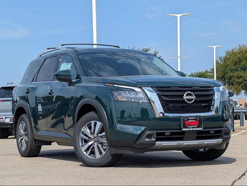 new 2025 Nissan Pathfinder car, priced at $42,480