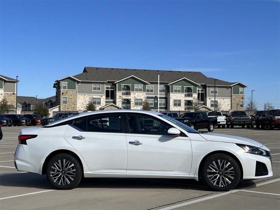 new 2024 Nissan Altima car, priced at $27,465