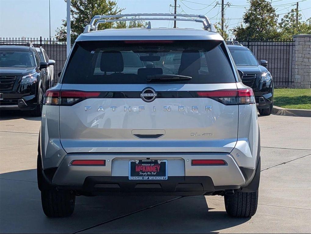 new 2025 Nissan Pathfinder car, priced at $35,447