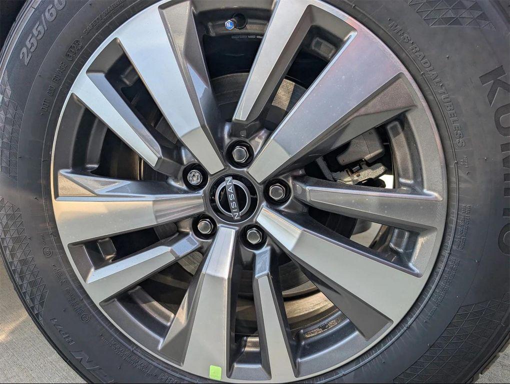 new 2025 Nissan Pathfinder car, priced at $35,447