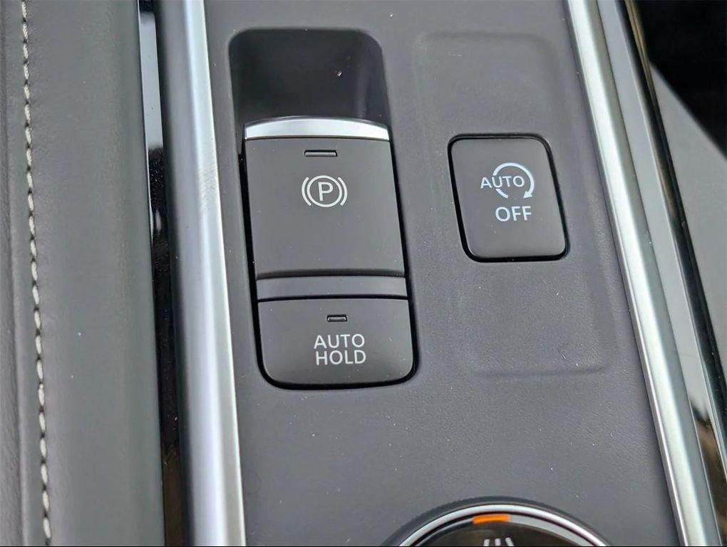 new 2025 Nissan Pathfinder car, priced at $35,447