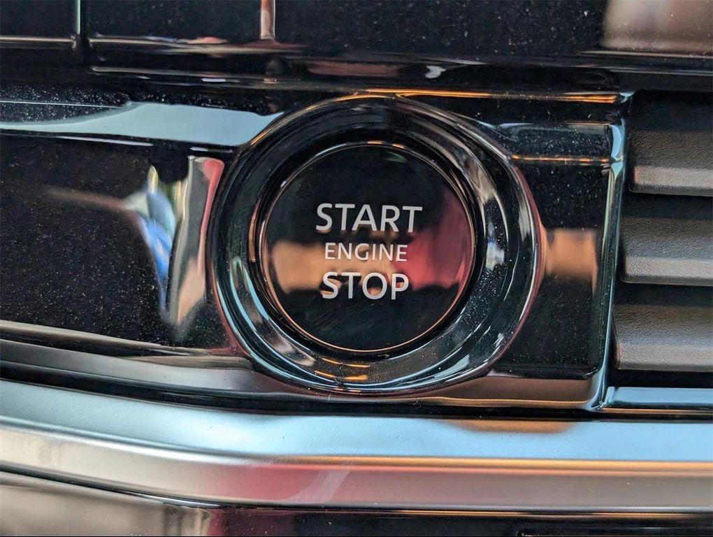 new 2025 Nissan Pathfinder car, priced at $38,016