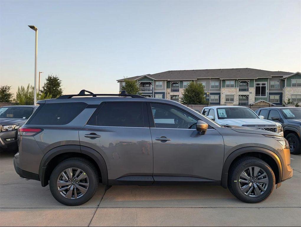 new 2025 Nissan Pathfinder car, priced at $38,016