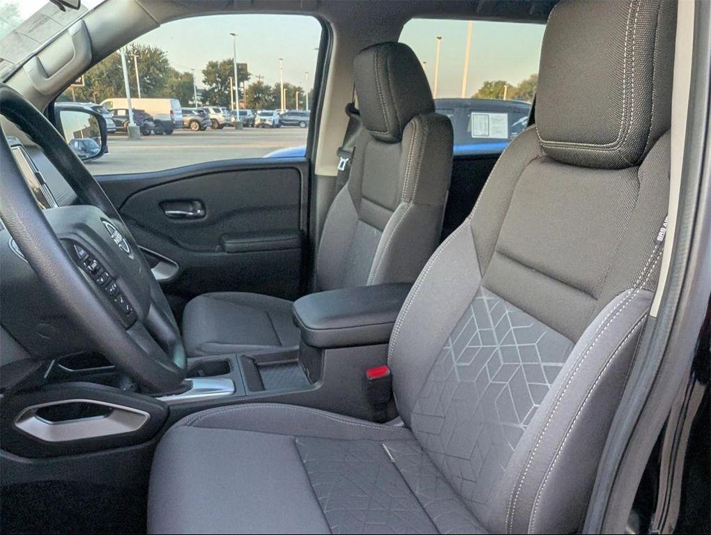 new 2025 Nissan Frontier car, priced at $32,848