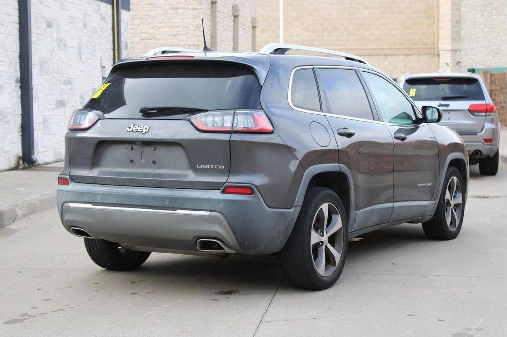 used 2019 Jeep Cherokee car, priced at $10,900