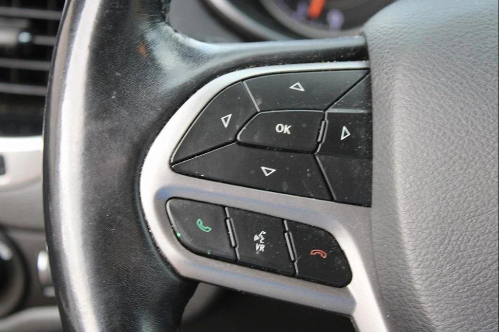 used 2019 Jeep Cherokee car, priced at $10,900