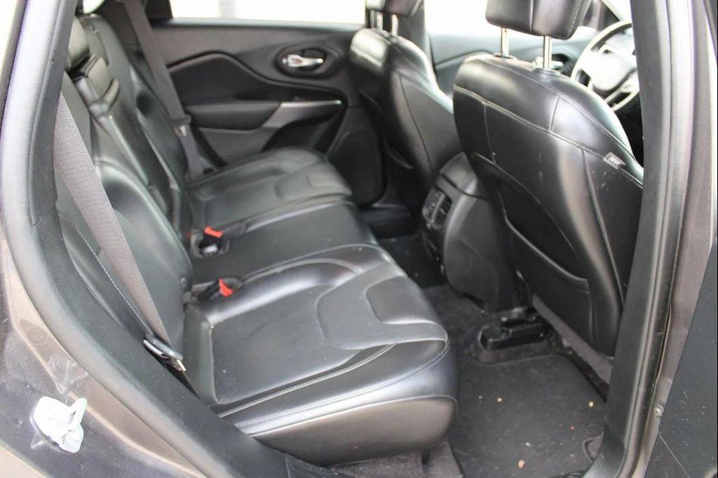 used 2019 Jeep Cherokee car, priced at $10,900