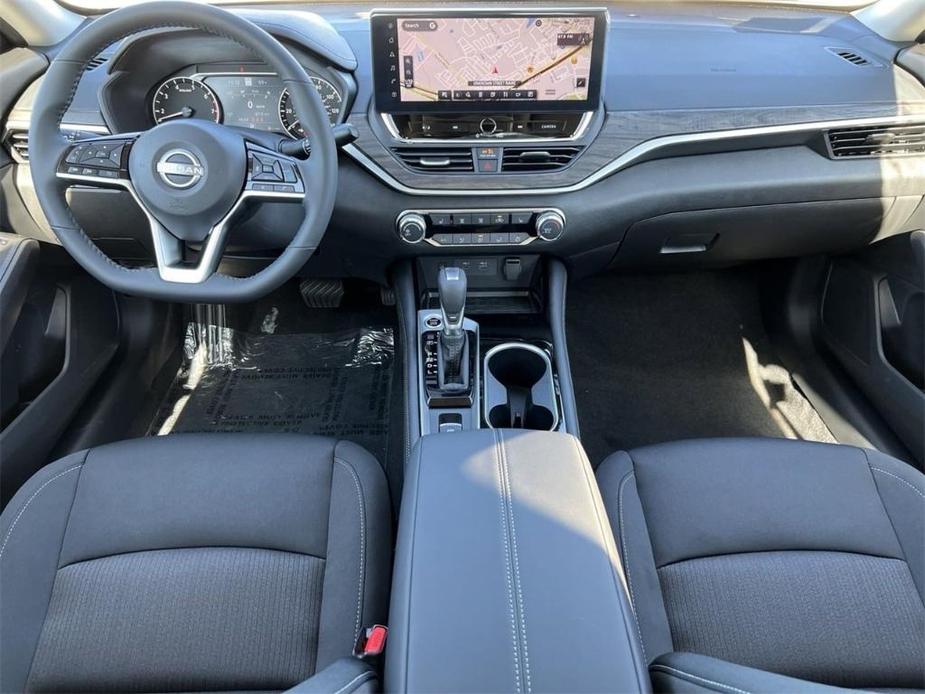 new 2024 Nissan Altima car, priced at $27,400