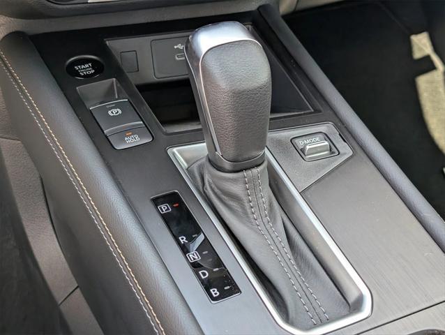 new 2025 Nissan Kicks car, priced at $25,129