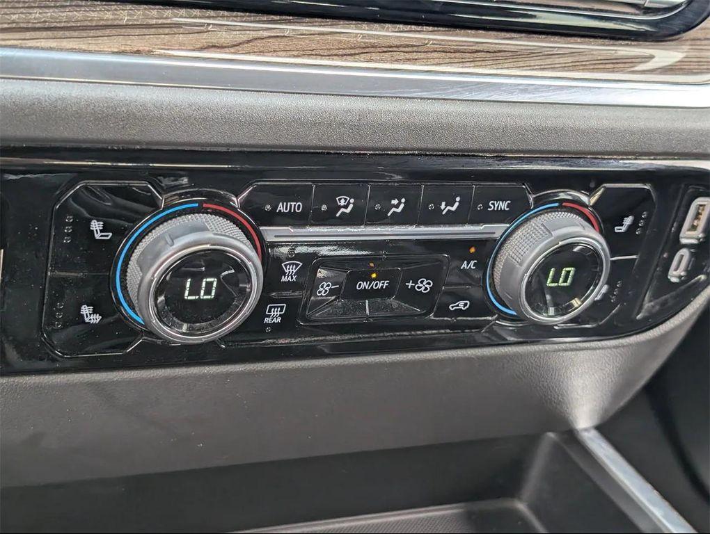 used 2023 Chevrolet Silverado 1500 car, priced at $39,900