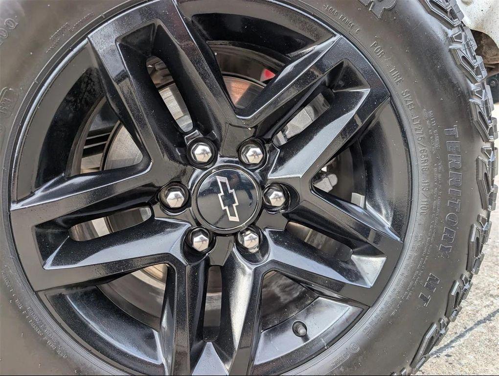 used 2023 Chevrolet Silverado 1500 car, priced at $39,900