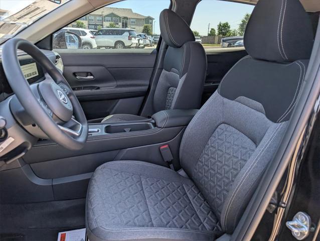 new 2025 Nissan Kicks car, priced at $25,129