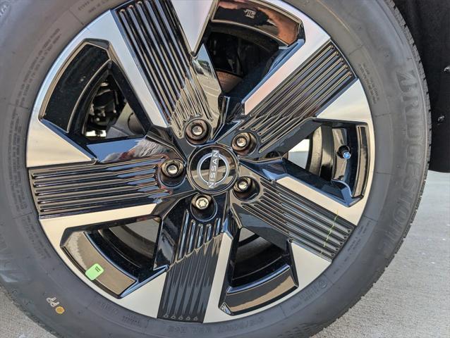new 2025 Nissan Kicks car, priced at $25,129