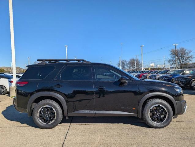 new 2025 Nissan Pathfinder car, priced at $42,862