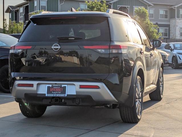 new 2025 Nissan Pathfinder car, priced at $43,671