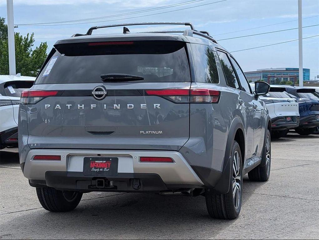 new 2025 Nissan Pathfinder car, priced at $40,670