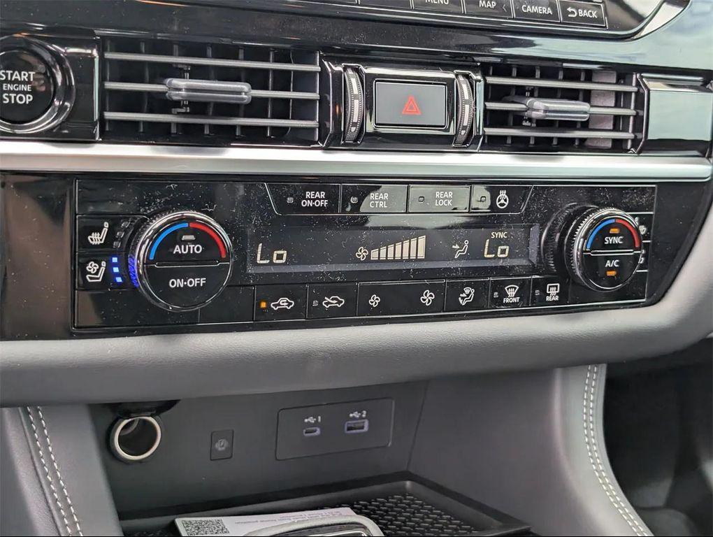 new 2025 Nissan Pathfinder car, priced at $40,670