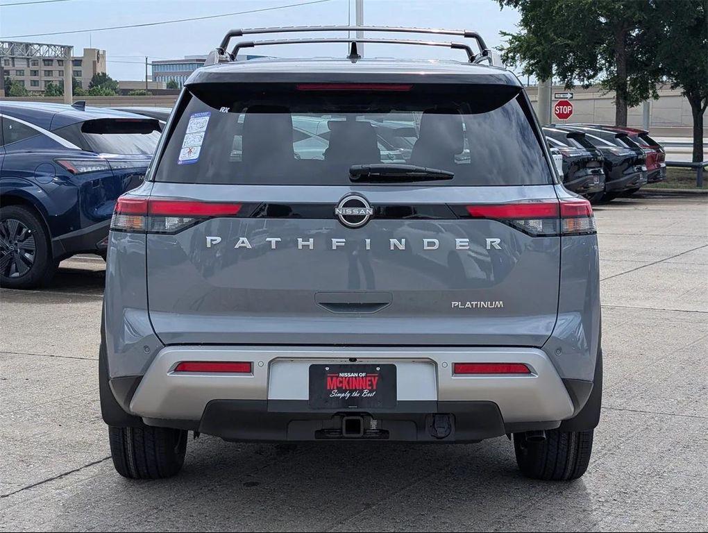new 2025 Nissan Pathfinder car, priced at $40,670
