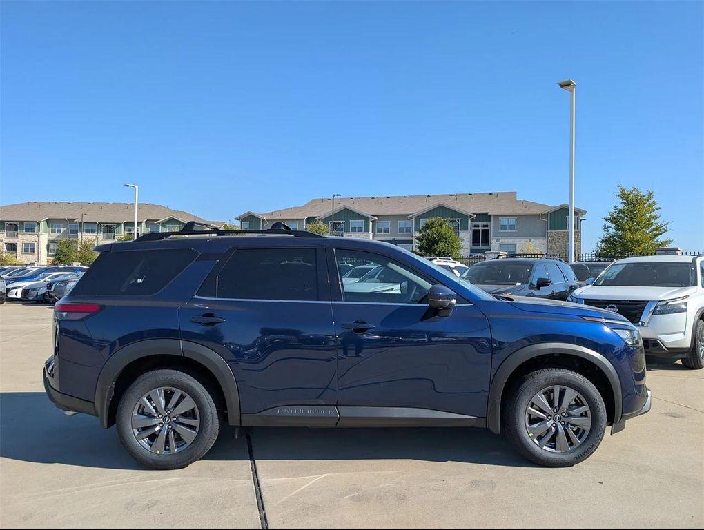 new 2025 Nissan Pathfinder car, priced at $33,016