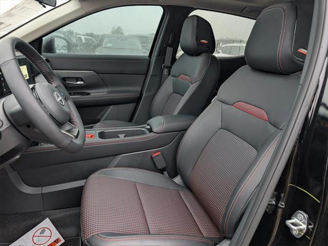 new 2025 Nissan Kicks car, priced at $28,983