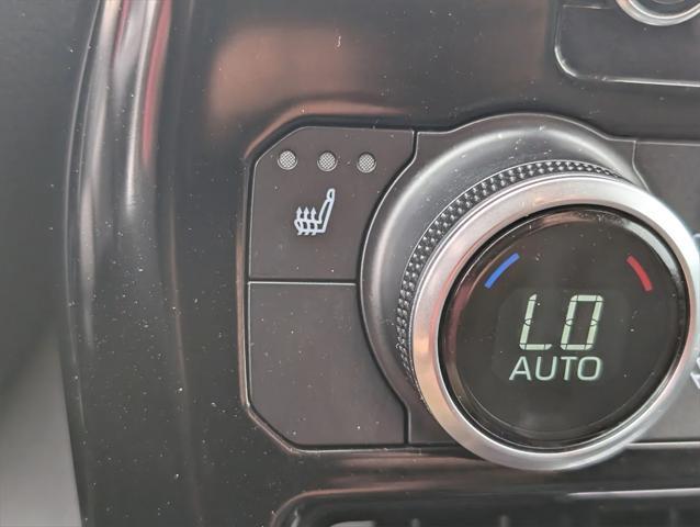 used 2024 Toyota Highlander car, priced at $38,999