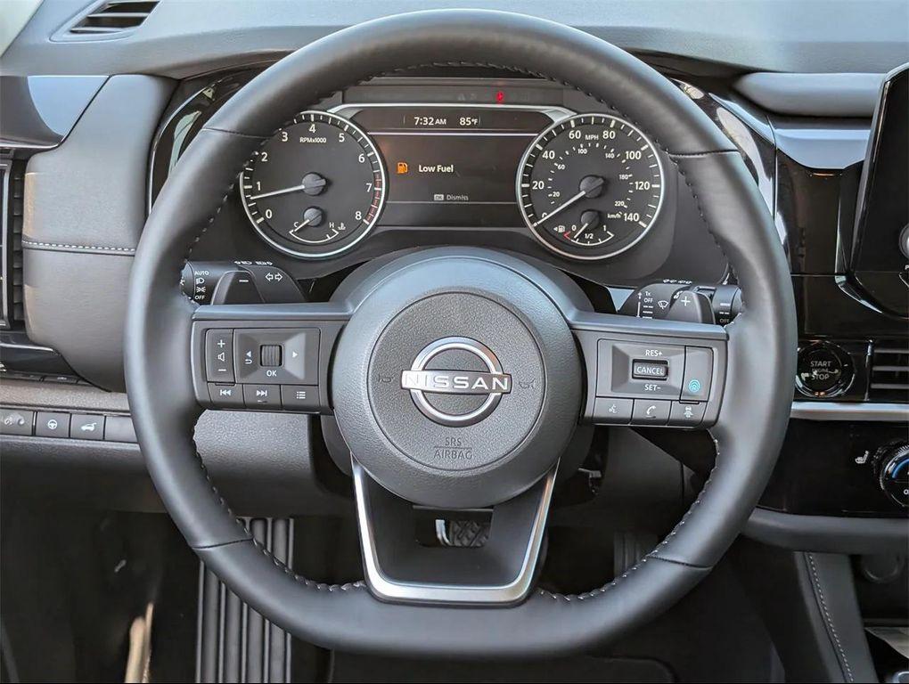 new 2025 Nissan Pathfinder car, priced at $33,531