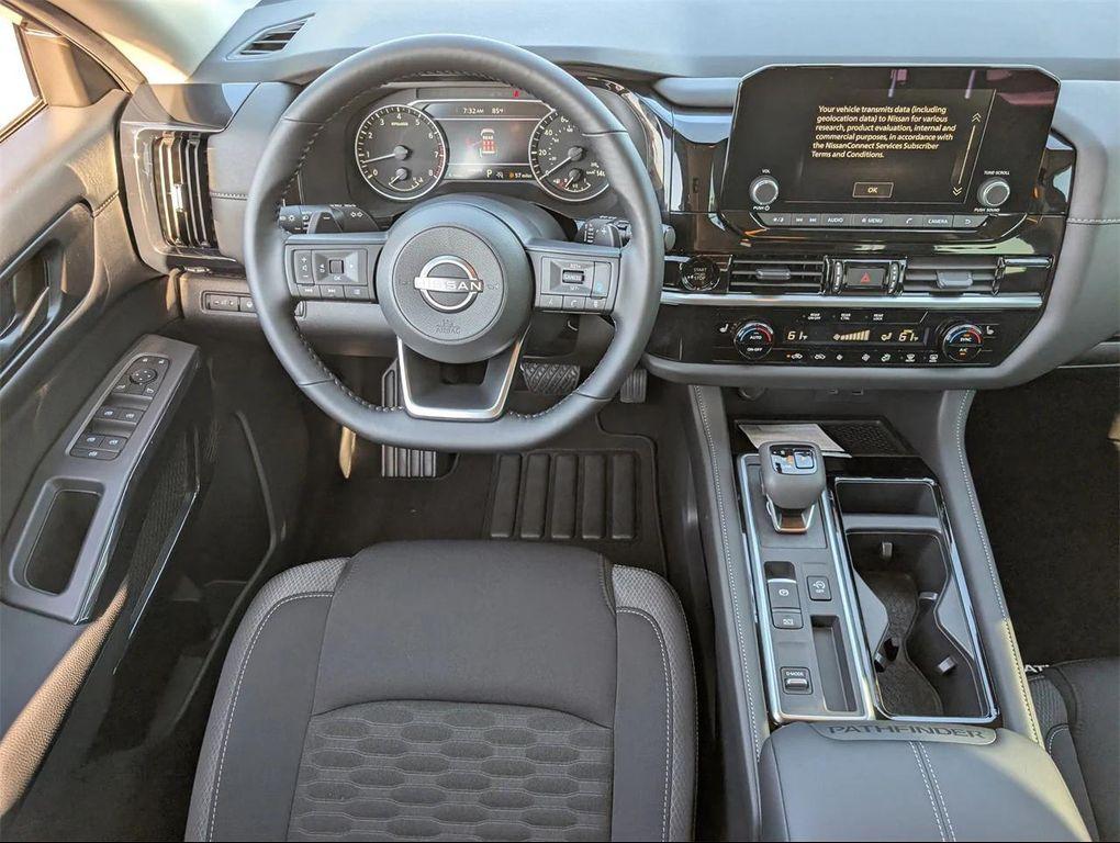 new 2025 Nissan Pathfinder car, priced at $33,531