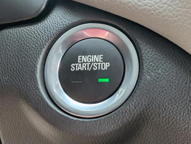 used 2022 Chevrolet Equinox car, priced at $21,299