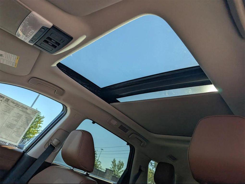 new 2025 Nissan Pathfinder car, priced at $40,231