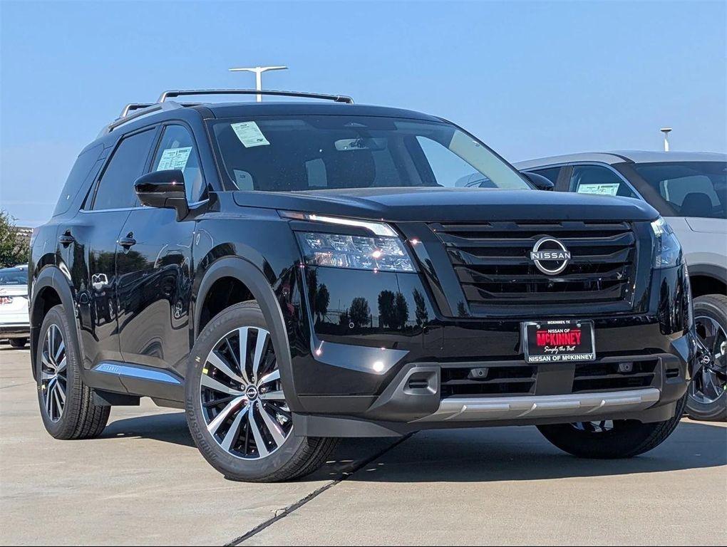 new 2025 Nissan Pathfinder car, priced at $40,231