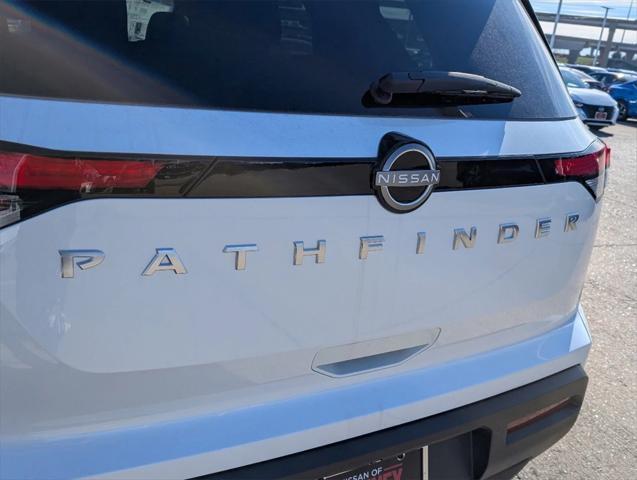 new 2025 Nissan Pathfinder car, priced at $40,152