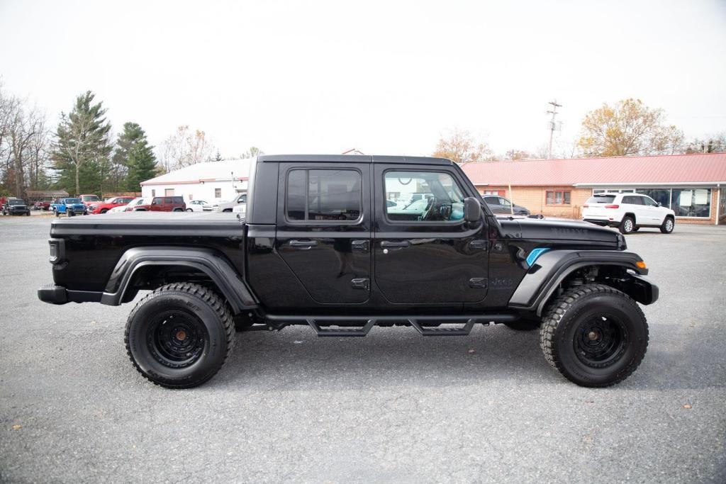 used 2022 Jeep Gladiator car, priced at $33,958